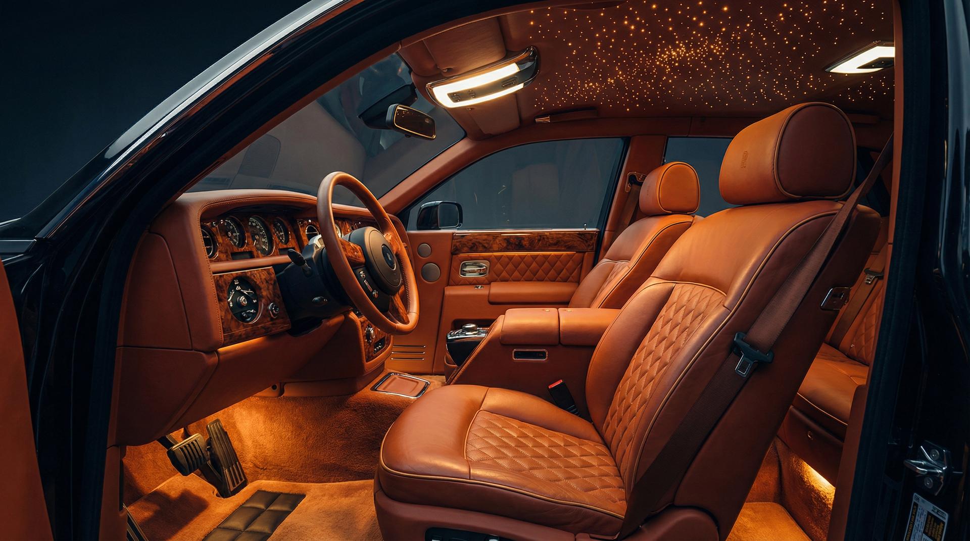 绅士漫画-豪车内饰改装视频